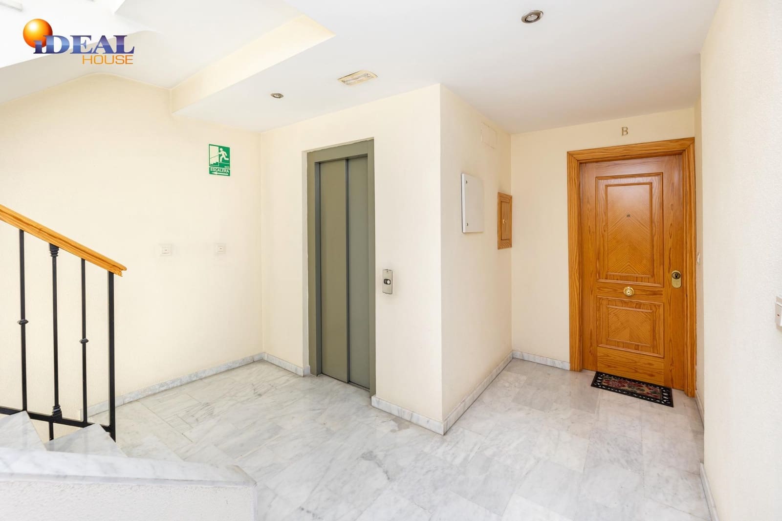 3 bedroom Flat for sale in Monachil with garage - € 169,500 (Ref: 9446277)