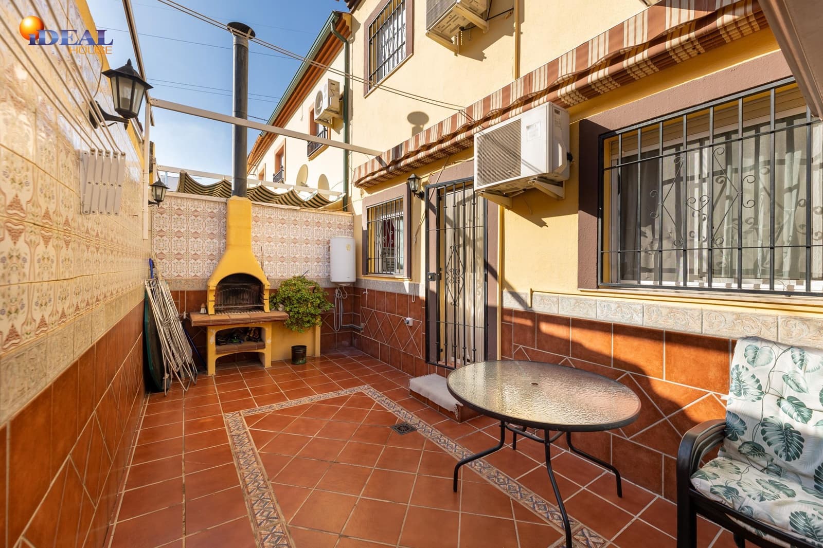 5 sovrum Radhus till salu i Jun - 192 000 € (Ref: 9446278)