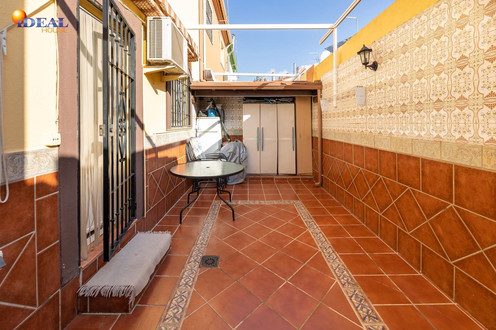 5 sovrum Radhus till salu i Jun - 192 000 € (Ref: 9446278)