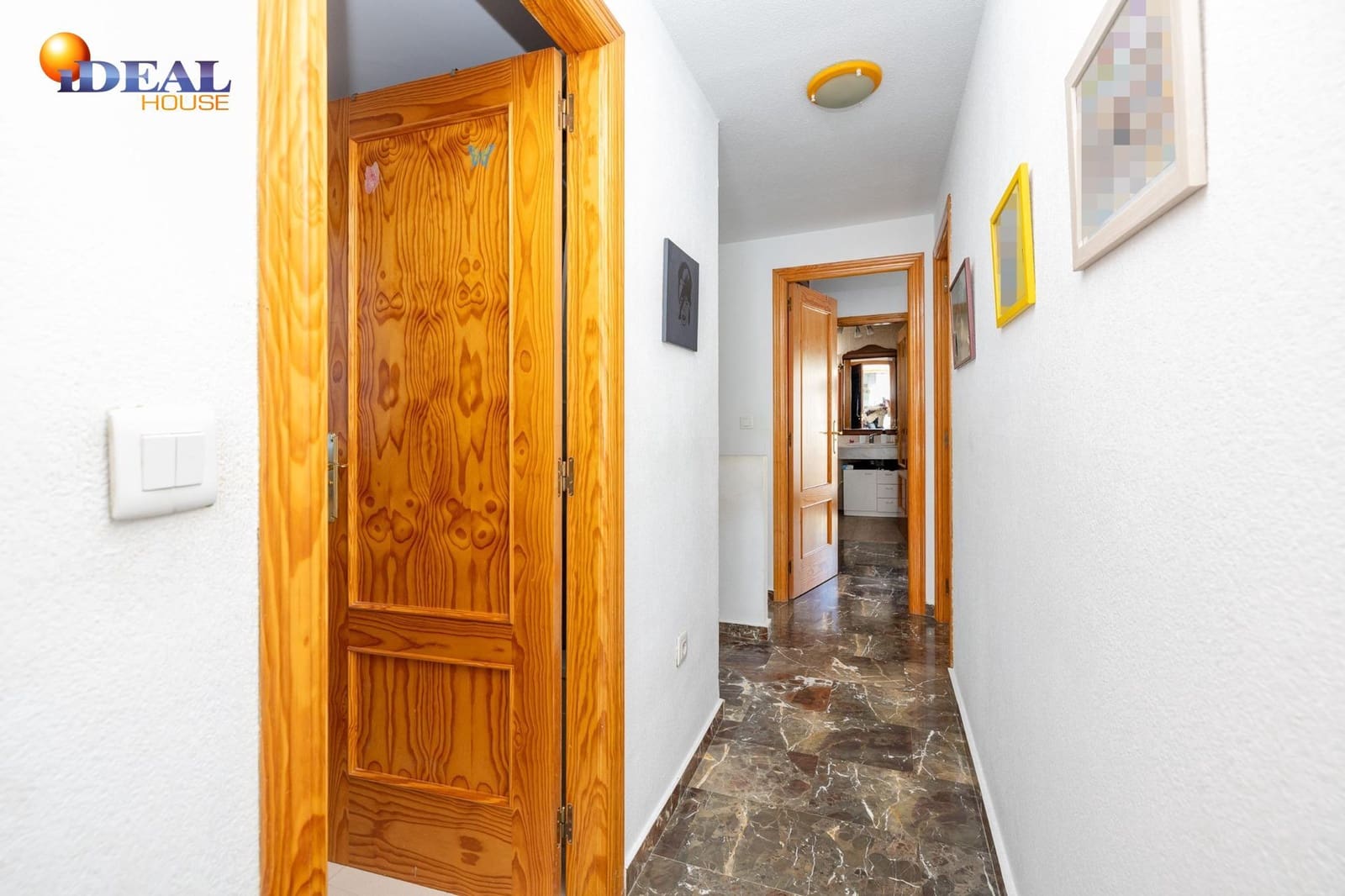 3 makuuhuone Huvila myytävänä paikassa Albolote mukana 
autotalli - 280 000 € (Ref: 9446279)