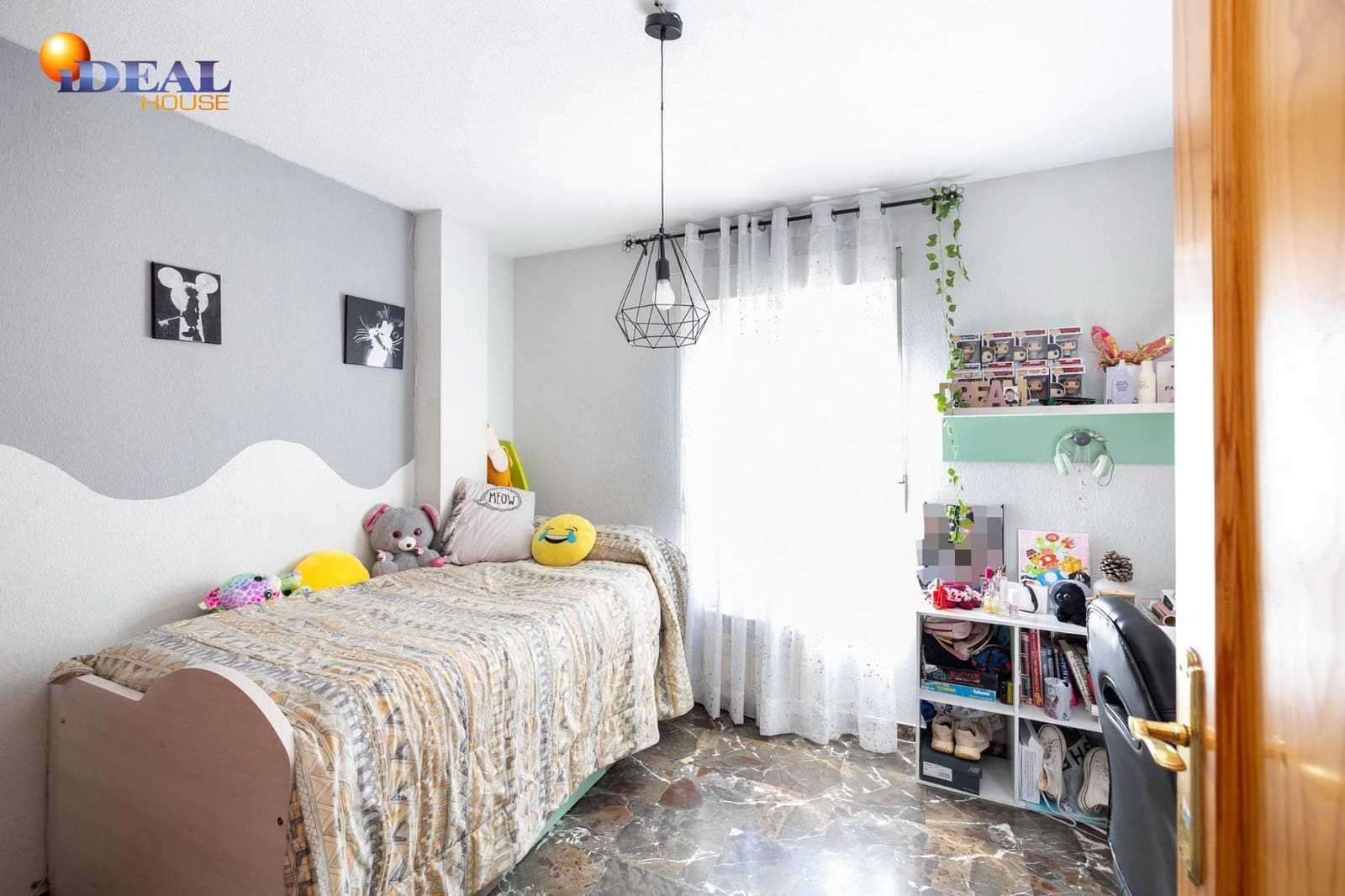 3 makuuhuone Huvila myytävänä paikassa Albolote mukana 
autotalli - 280 000 € (Ref: 9446279)