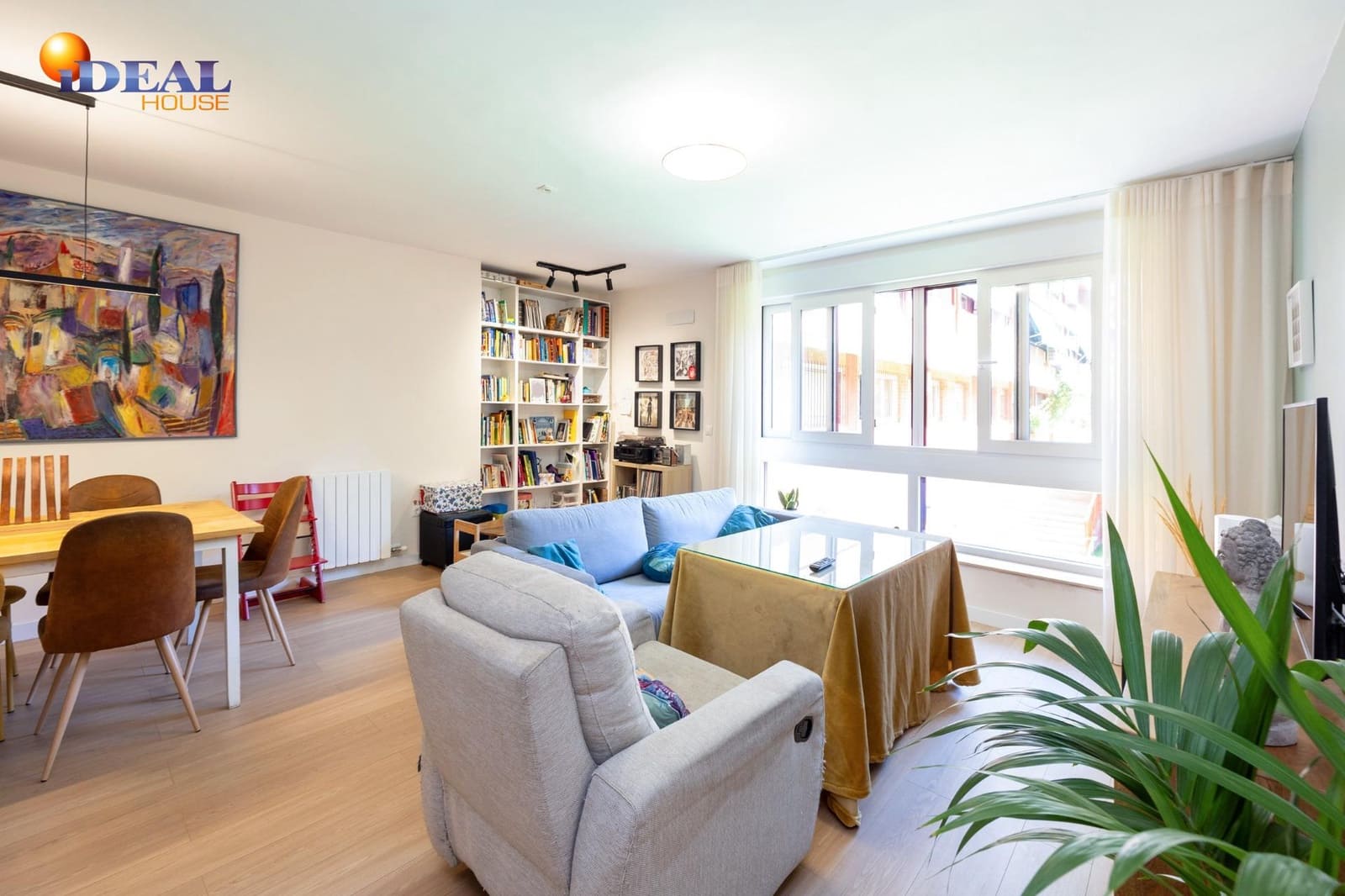 3 makuuhuone Asunto myytävänä paikassa Granada kaupunki mukana uima-altaan 
autotalli - 380 000 € (Ref: 9446280)