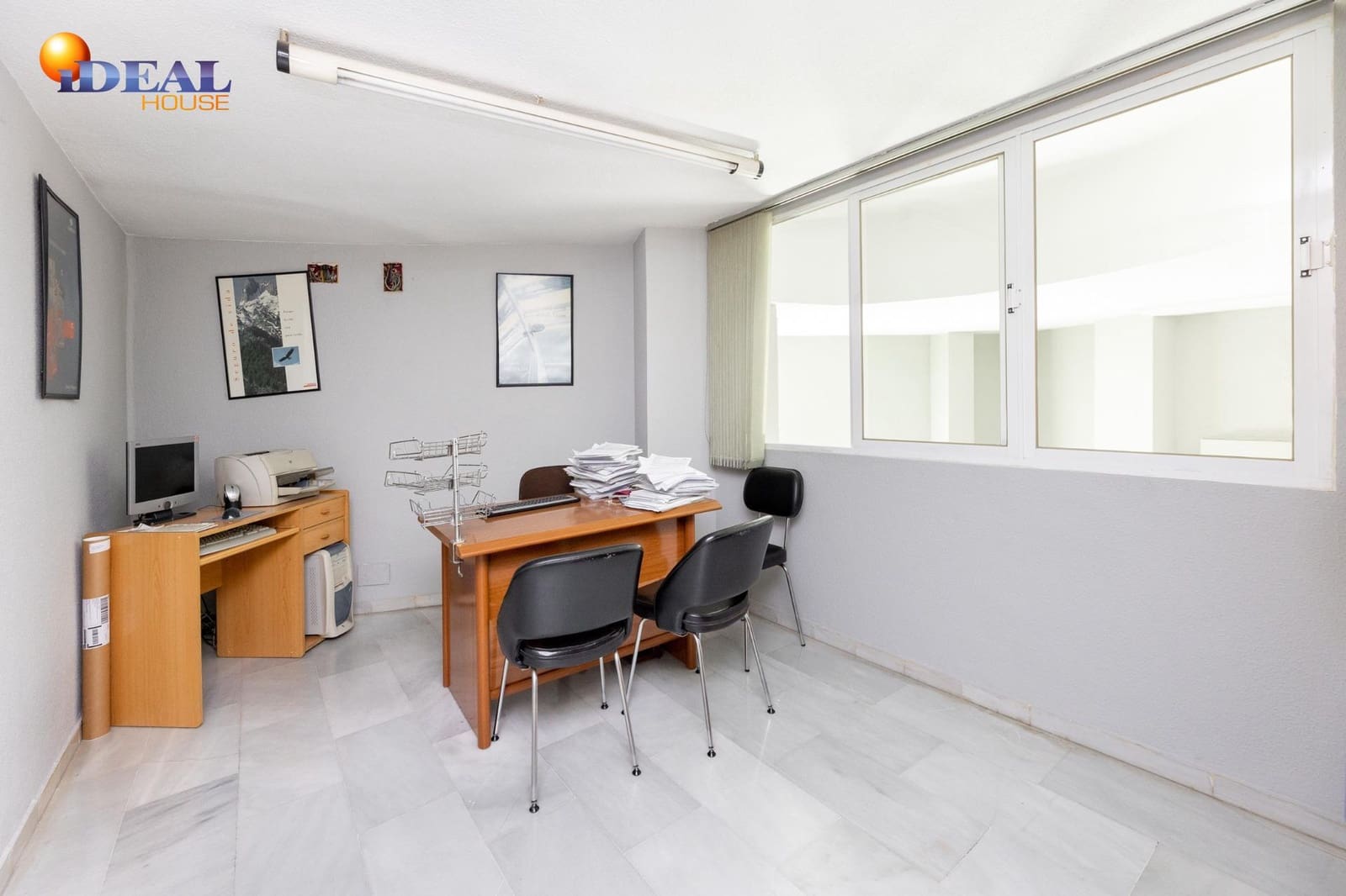 Commercial for sale in Granada city - € 184,900 (Ref: 9449034)