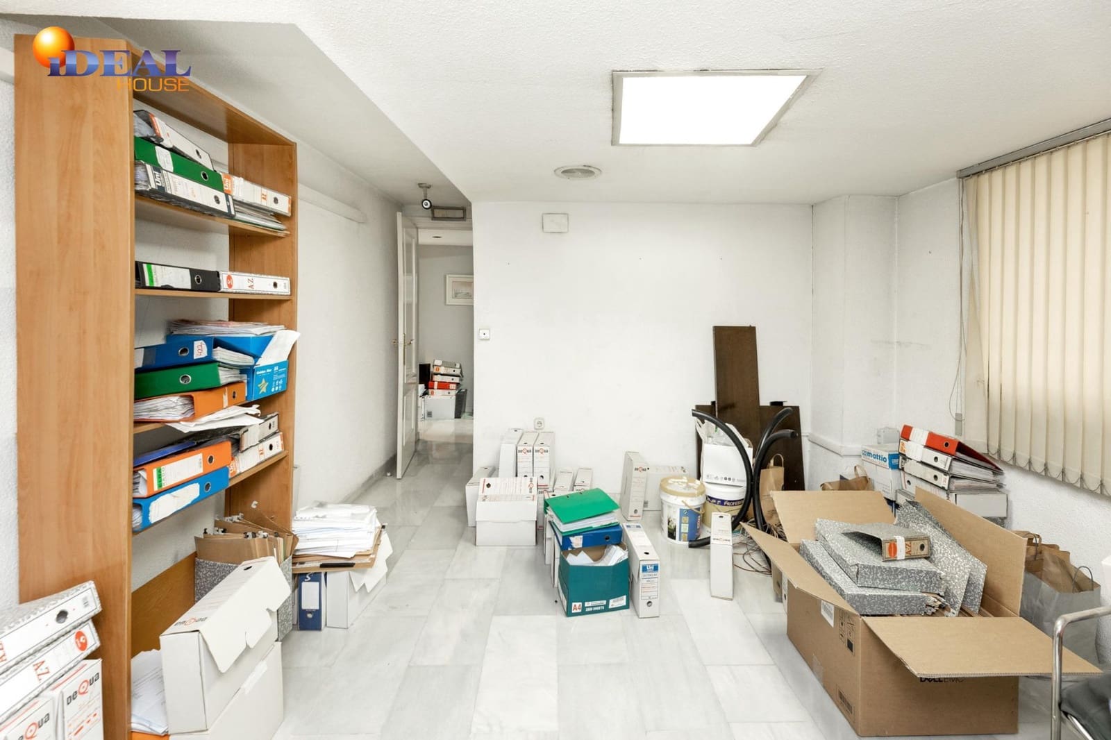 Commercial for sale in Granada city - € 184,900 (Ref: 9449034)