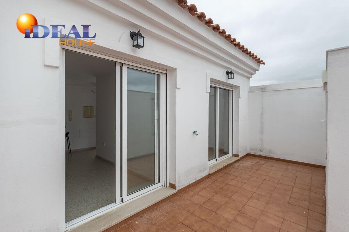 1 bedroom Penthouse for sale in Ogijares - € 139,000 (Ref: 9449036)