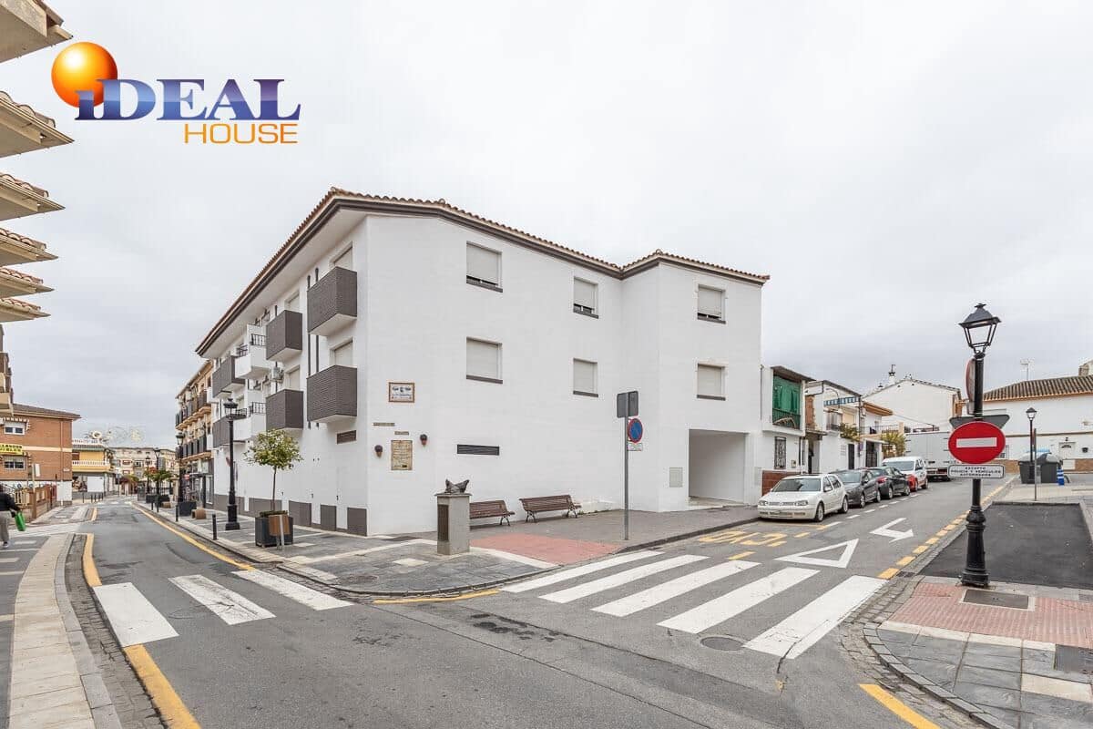 1 bedroom Penthouse for sale in Ogijares - € 139,000 (Ref: 9449036)