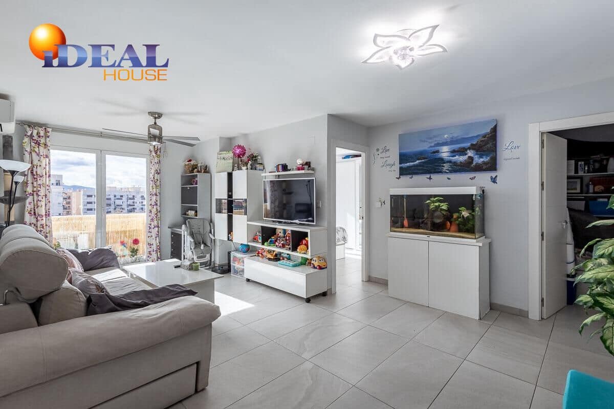 2 bedroom Flat for sale in Granada city - € 227,000 (Ref: 9449038)