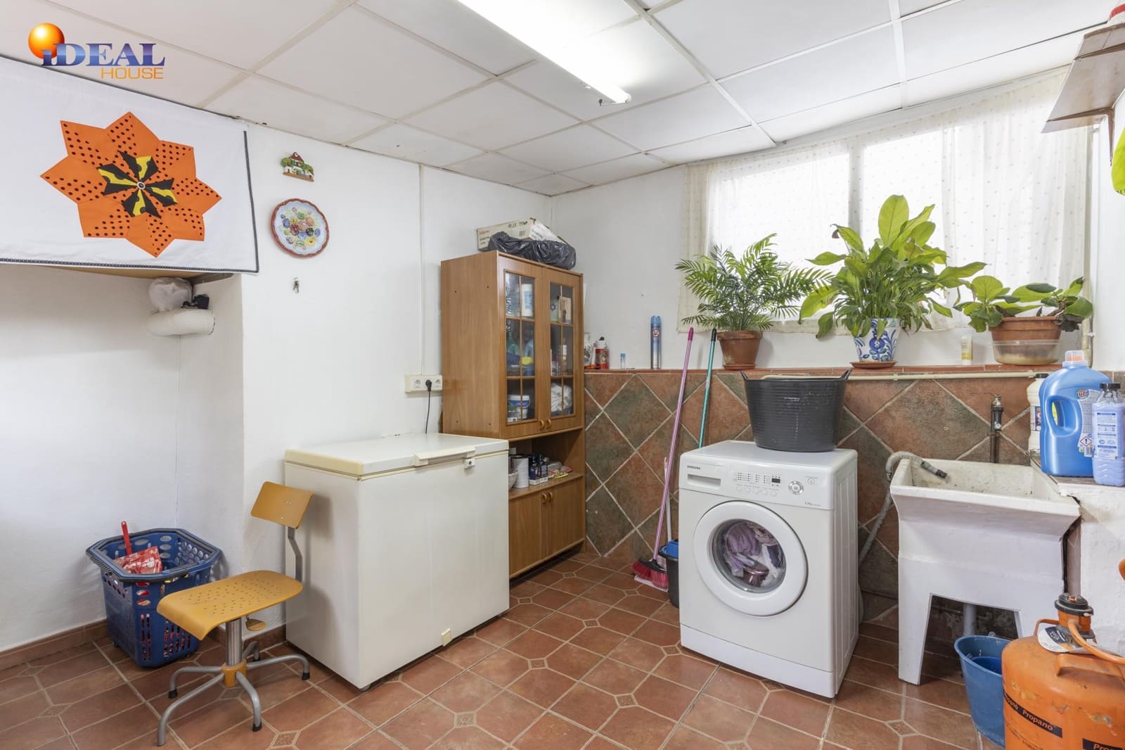 5 soveværelse Finca/Landehus til salg i Huetor Tajar - € 240.000 (Ref: 9449040)