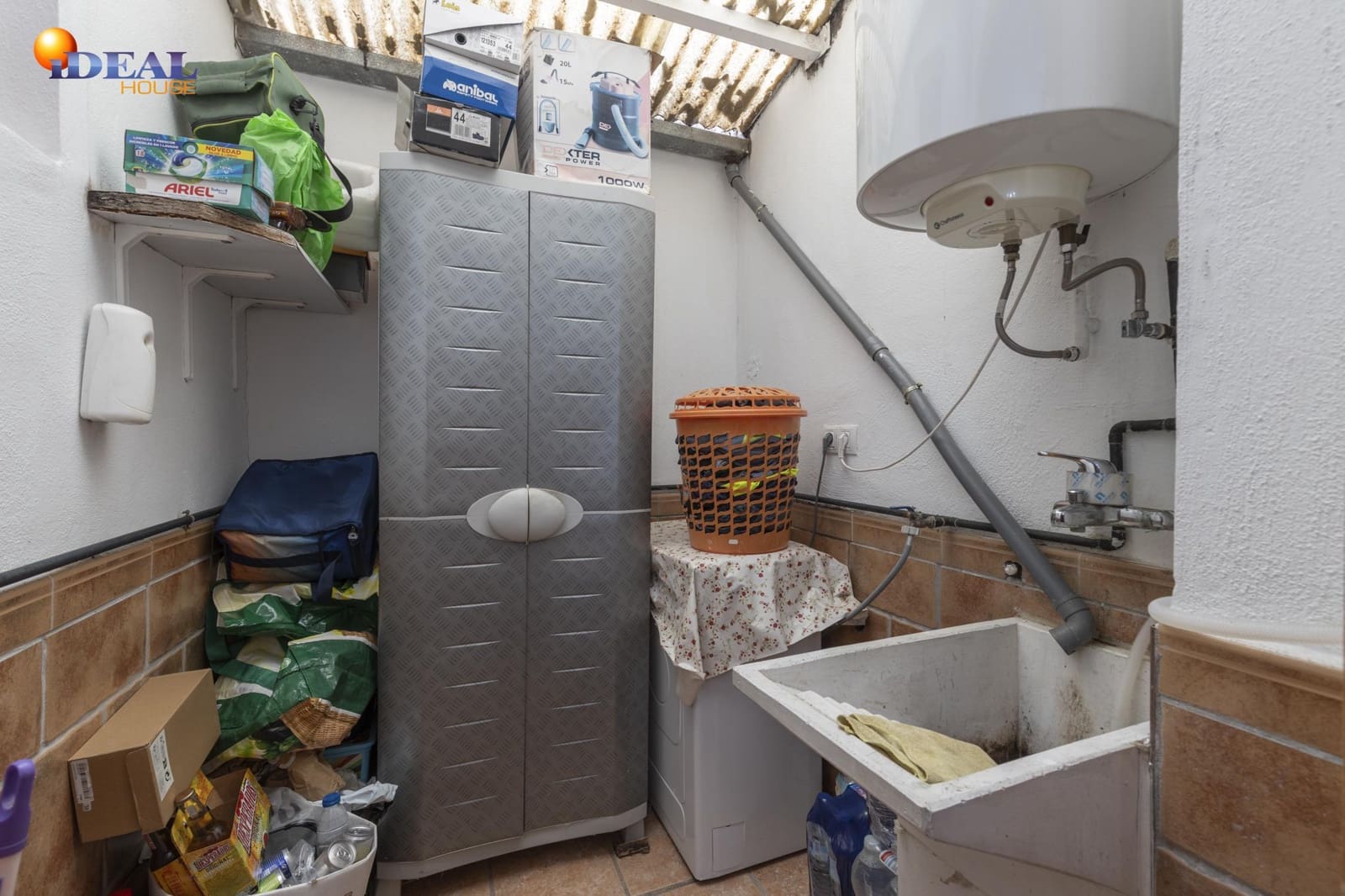 5 soveværelse Finca/Landehus til salg i Huetor Tajar - € 240.000 (Ref: 9449040)