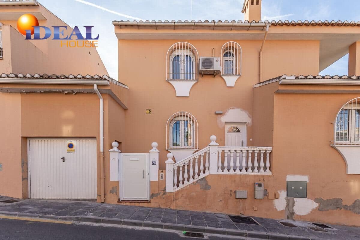 4 makuuhuone Huvila myytävänä paikassa Jun mukana uima-altaan - 240 000 € (Ref: 9449042)