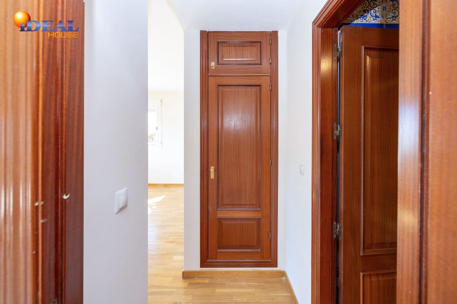 Ático de 3 habitaciones en Granada ciudad en venta con garaje - 360.000 € (Ref: 9450212)