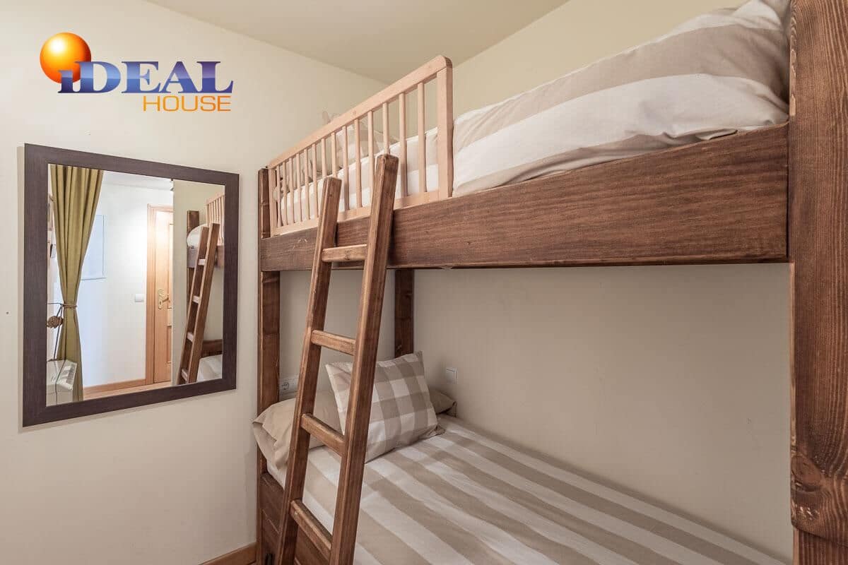 2 bedroom Flat for sale in Sierra Nevada with pool garage - € 240,000 (Ref: 9452073)