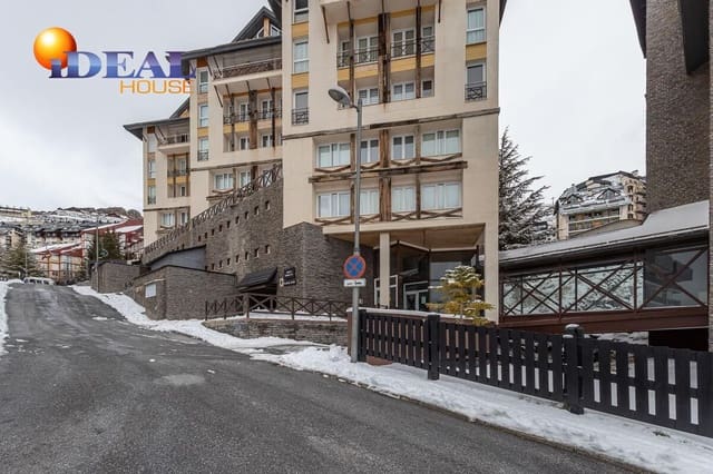 2 sovrum Lägenhet till salu i Sierra Nevada, Monachil med pool garage - 240 000 € (Ref: 9452073)