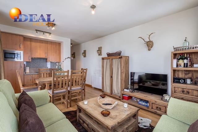 2 sovrum Lägenhet till salu i Sierra Nevada, Monachil med pool garage - 240 000 € (Ref: 9452073)