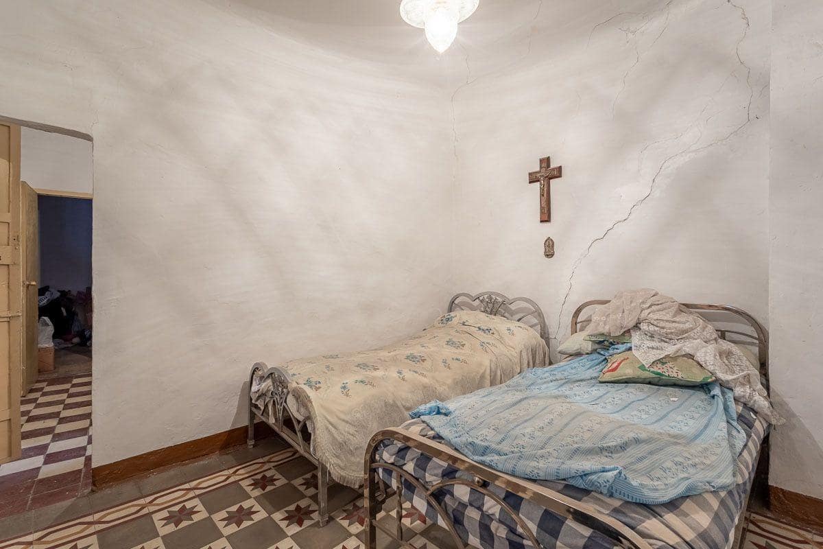 4 camera da letto Finca/Casa di Campagna in vendita in Durcal con garage - 109.000 € (Rif: 9452074)