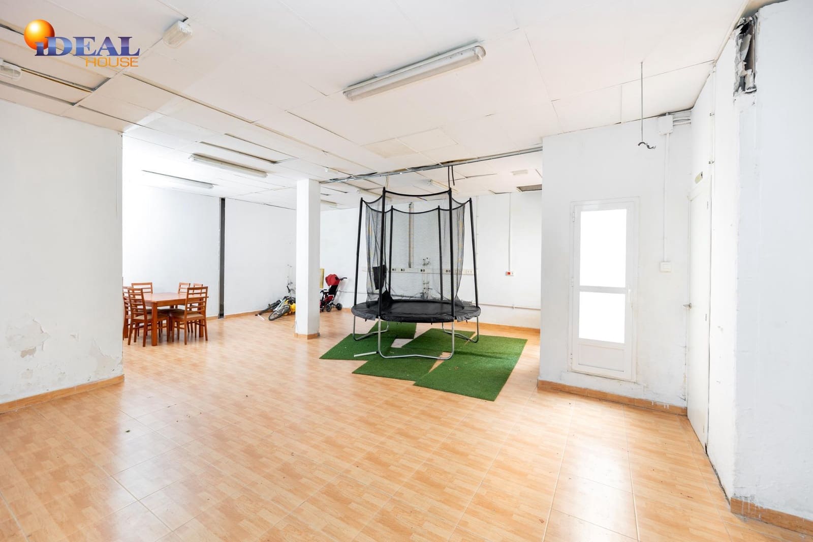 Gewerbe zu verkaufen in Armilla - 120.000 € (Ref: 9456182)