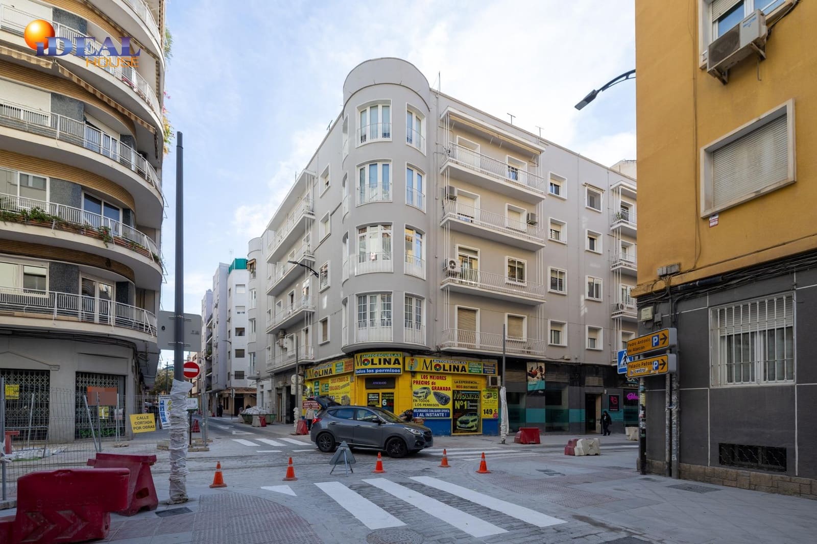 2 bedroom Flat for sale in Granada city - € 398,000 (Ref: 9456183)