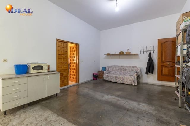 1 bedroom Commercial for sale in Güéjar Sierra with garage - € 83,000 (Ref: 9456184)