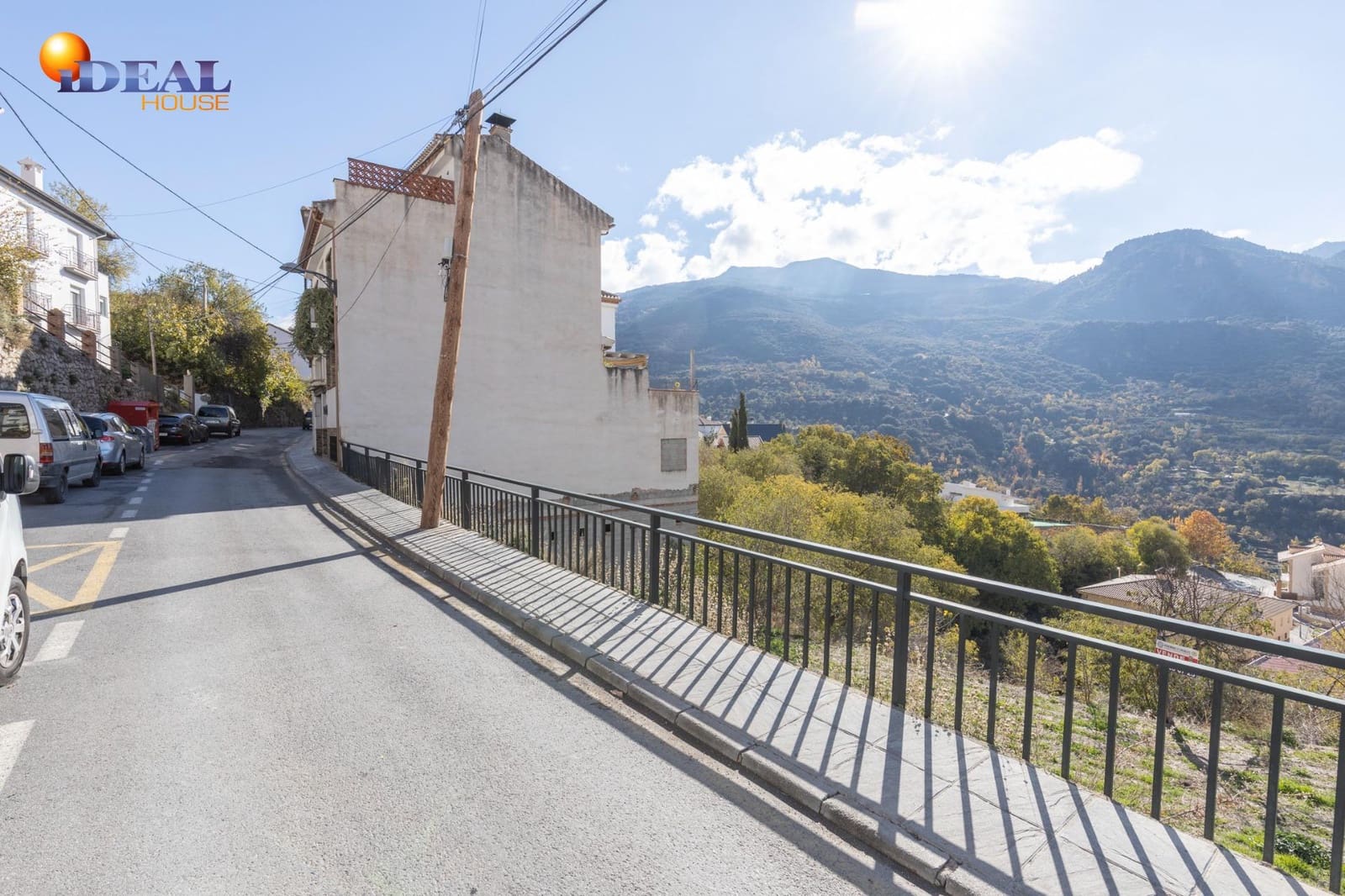 1 bedroom Commercial for sale in Guejar Sierra with garage - € 83,000 (Ref: 9456184)
