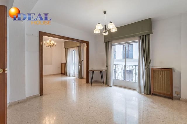 Piso de 5 habitaciones en Granada ciudad en venta - 420.000 € (Ref: 9456187)