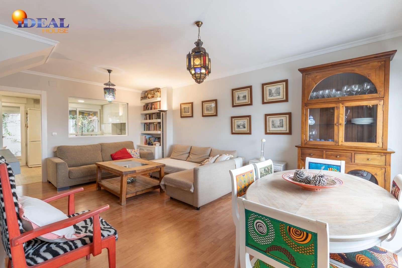 3 sovrum Radhus till salu i Granada stad med pool garage - 339 000 € (Ref: 9456188)