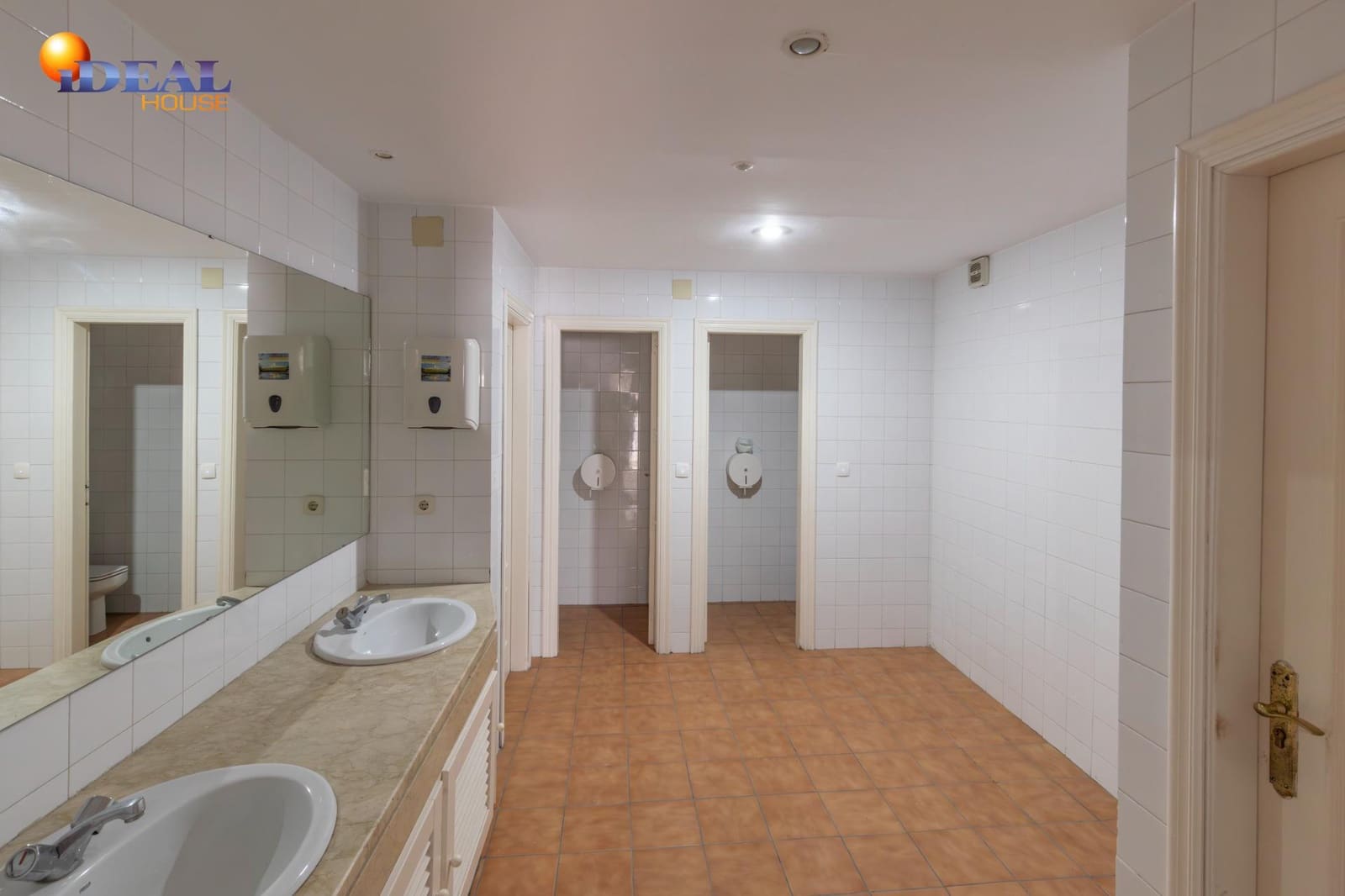 3 sovrum Radhus till salu i Granada stad med pool garage - 339 000 € (Ref: 9456188)