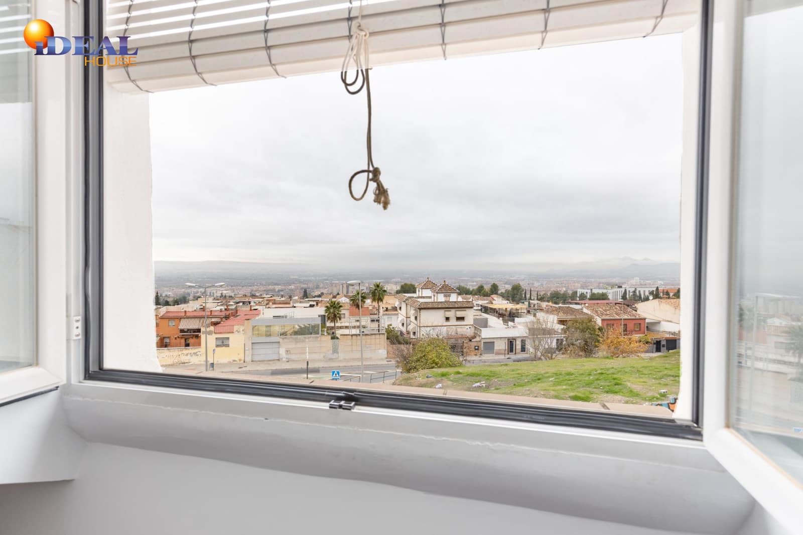 3 sovrum Radhus till salu i Granada stad med pool garage - 339 000 € (Ref: 9456188)