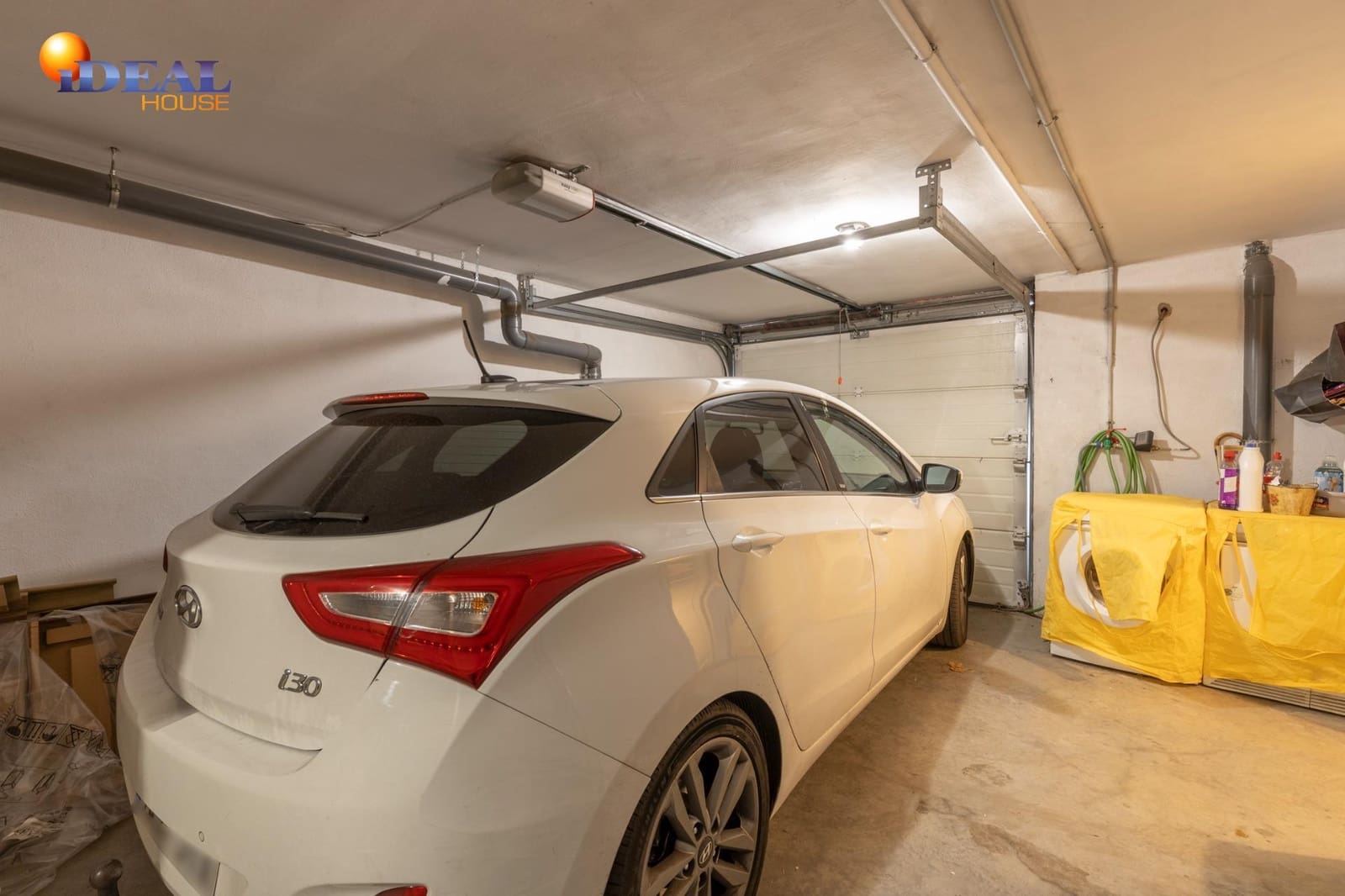 3 sovrum Radhus till salu i Granada stad med pool garage - 339 000 € (Ref: 9456188)