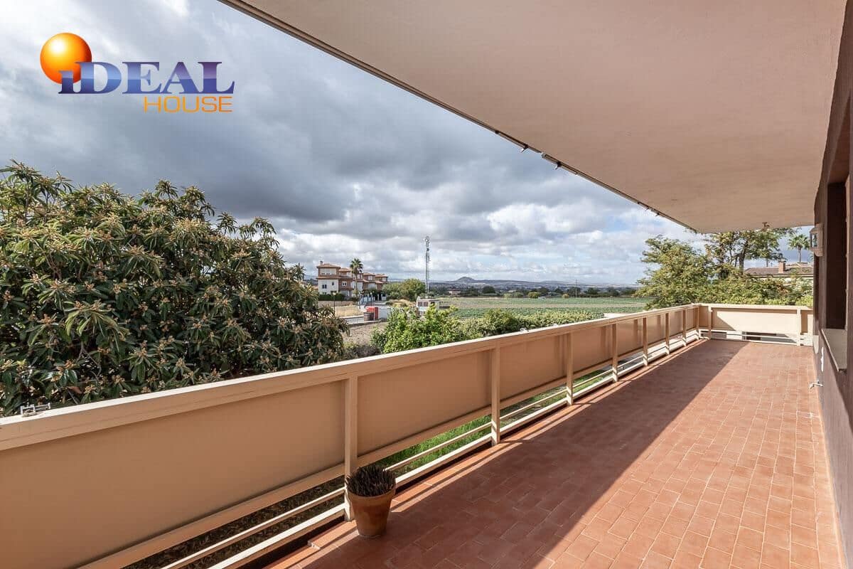 3 makuuhuone Maalaistalo myytävänä paikassa Cajar mukana uima-altaan 
autotalli - 435 000 € (Ref: 9456195)