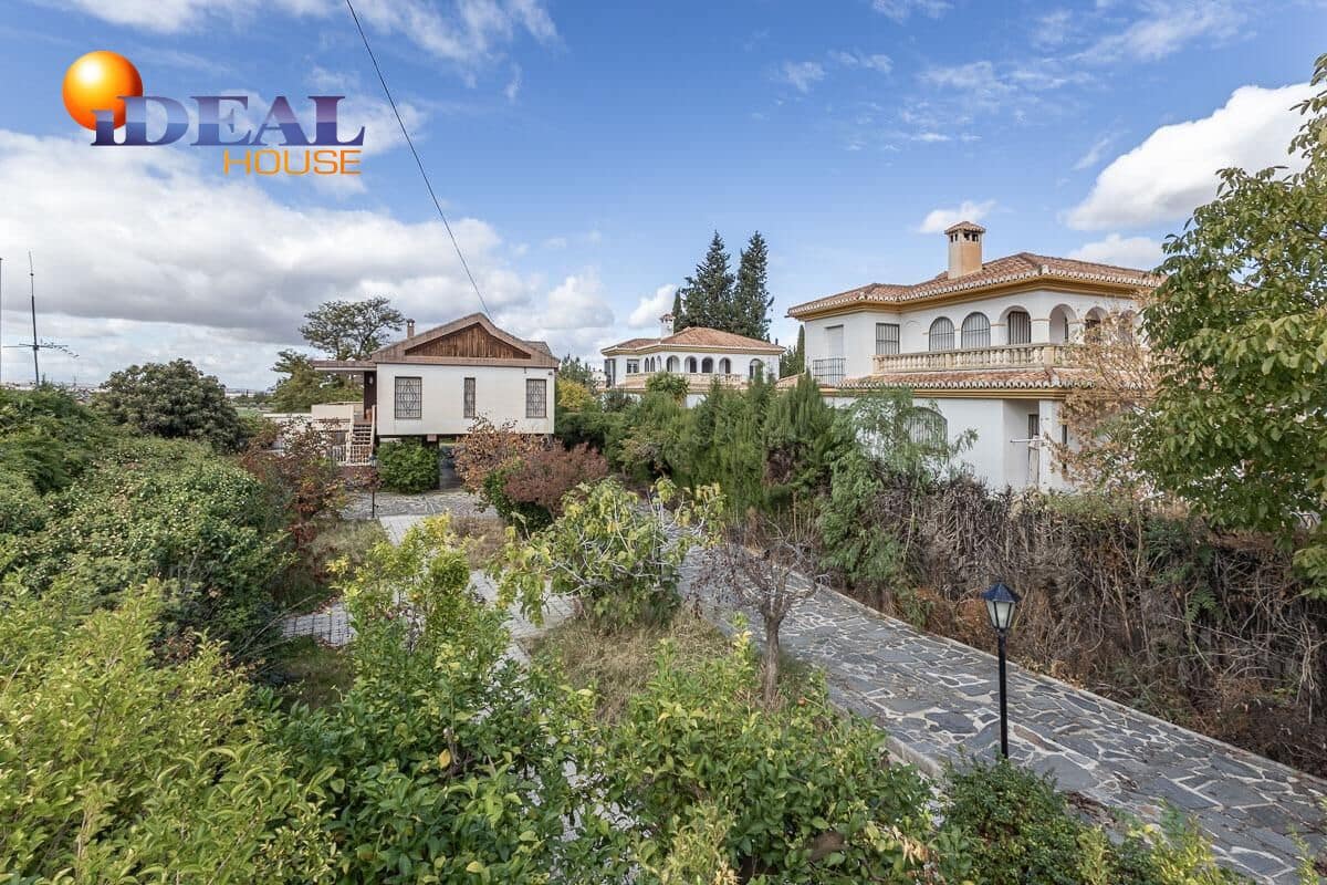 3 makuuhuone Maalaistalo myytävänä paikassa Cajar mukana uima-altaan 
autotalli - 435 000 € (Ref: 9456195)