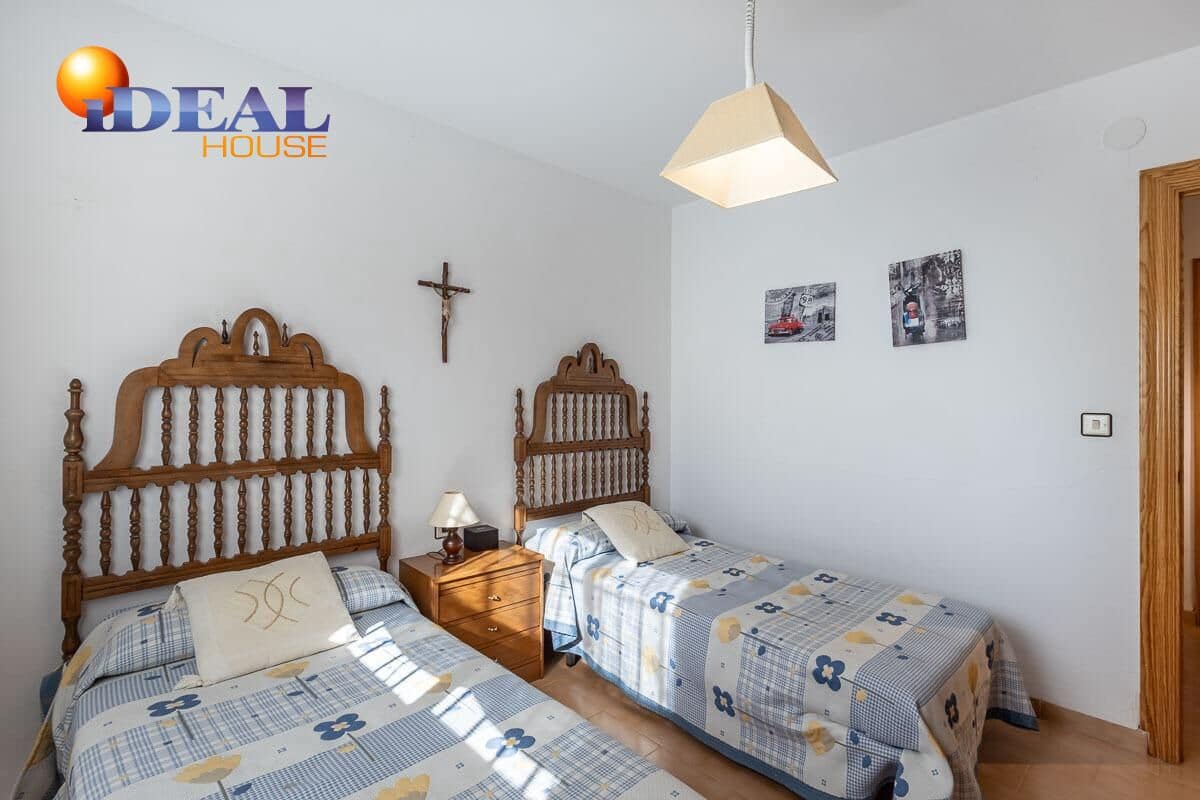 4 sovrum Villa till salu i Gojar med pool garage - 430 000 € (Ref: 9462017)