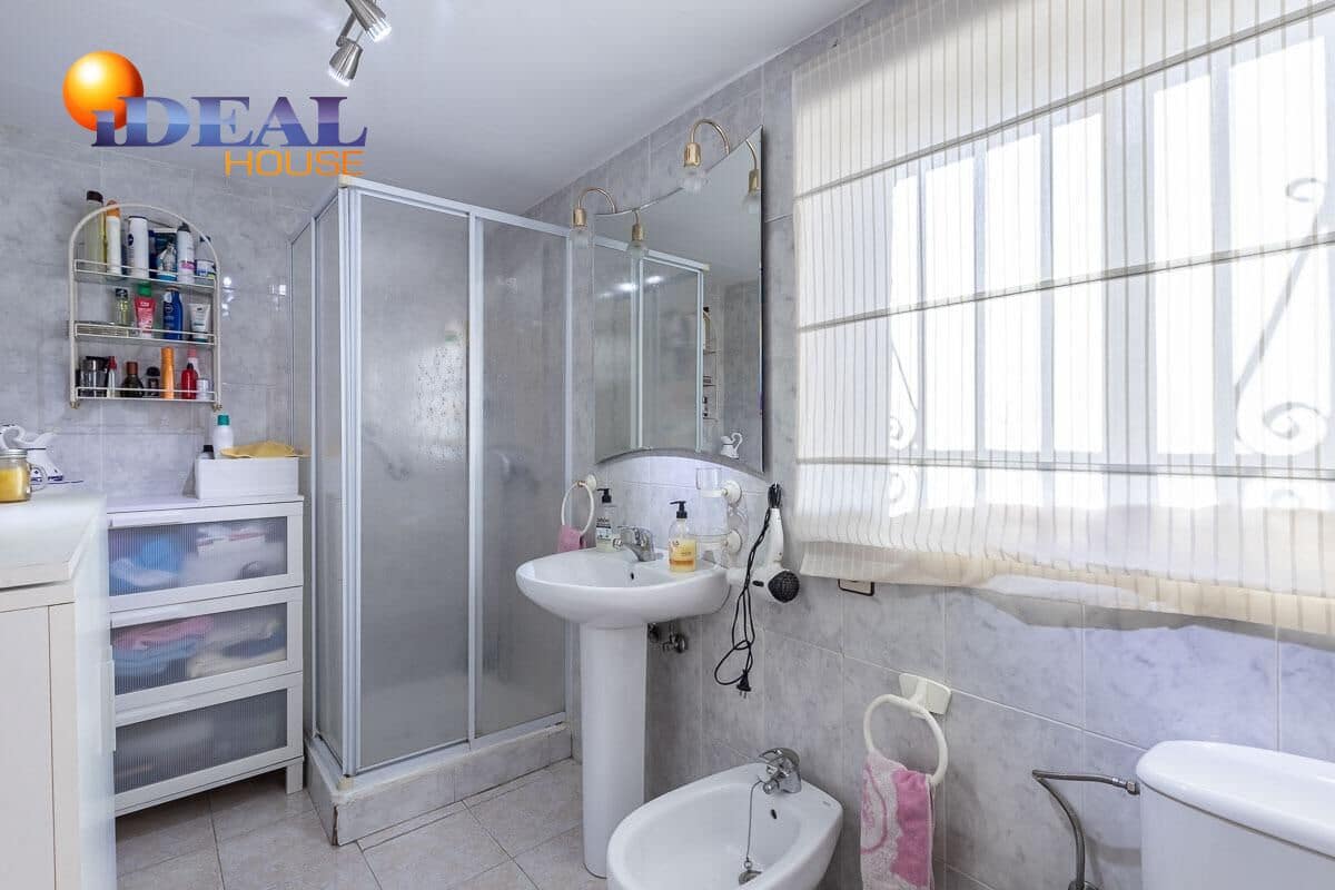 4 sovrum Villa till salu i Gojar med pool garage - 430 000 € (Ref: 9462017)