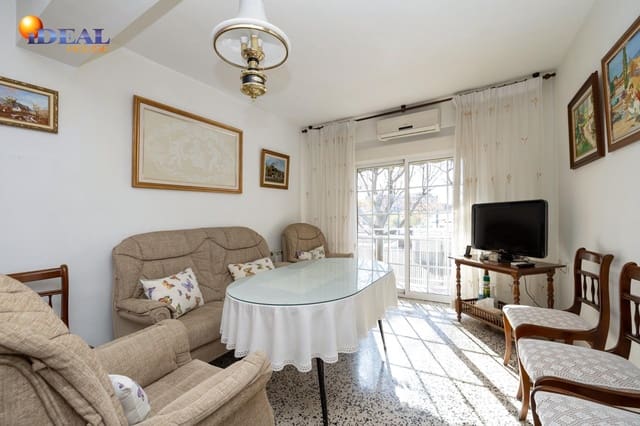 4 soverom Leilighet til salgs i Granada by med garasje - € 245 000 (Ref: 9462018)