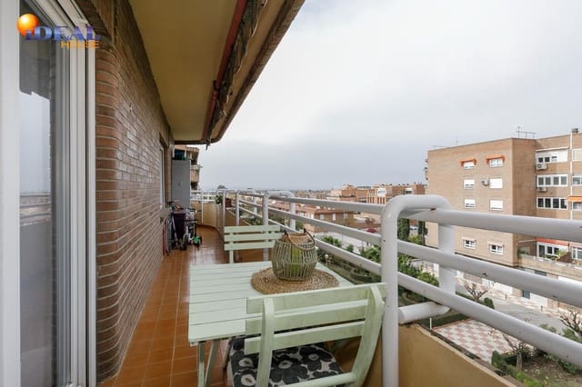 4 quarto Apartamento para venda em Granada cidade com garagem - 535 000 € (Ref: 9462019)