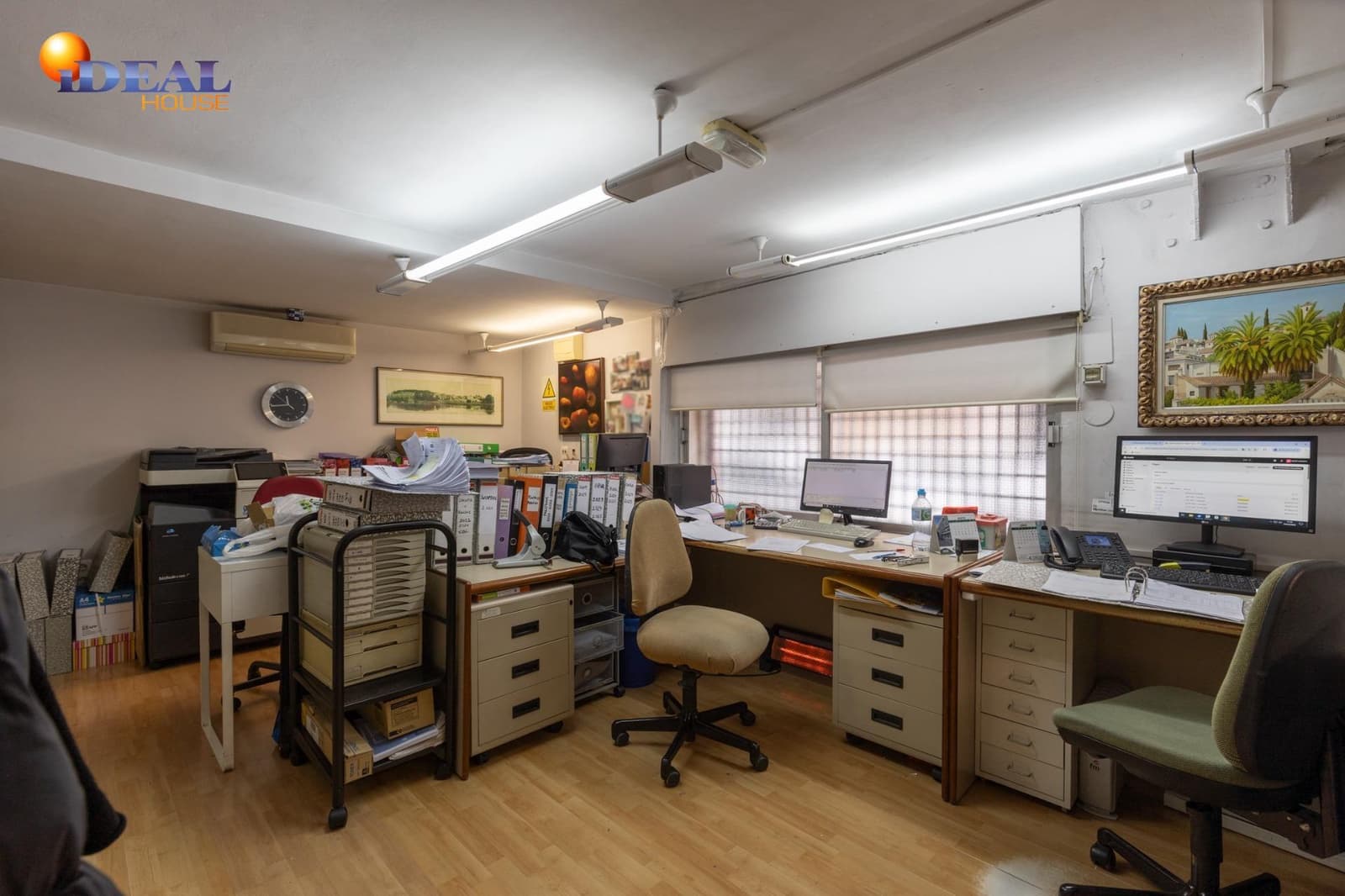 Kaupallinen myytävänä paikassa Granada kaupunki - 365 000 € (Ref: 9465588)