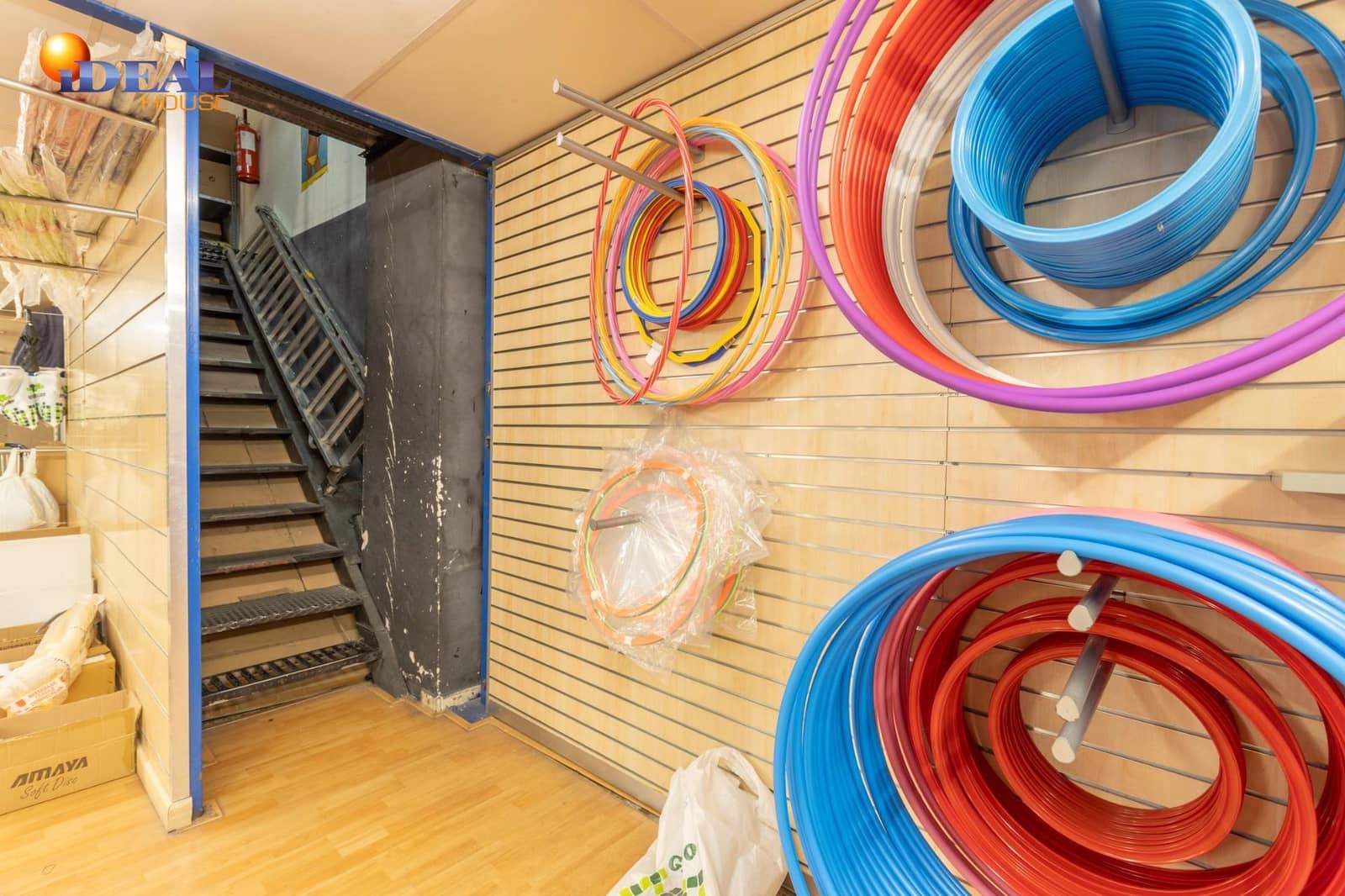 Kaupallinen myytävänä paikassa Granada kaupunki - 365 000 € (Ref: 9465588)