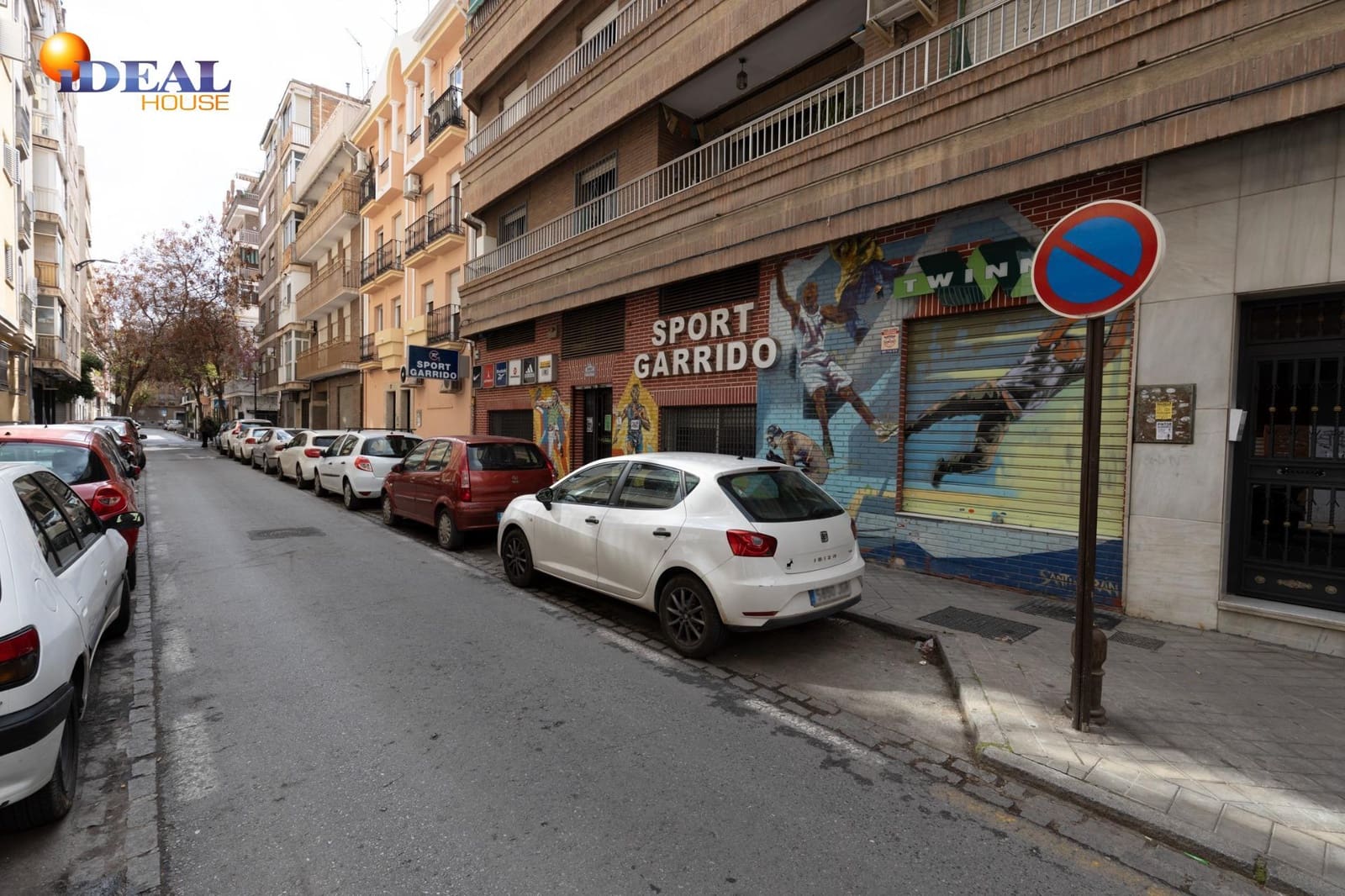 Kaupallinen myytävänä paikassa Granada kaupunki - 365 000 € (Ref: 9465588)