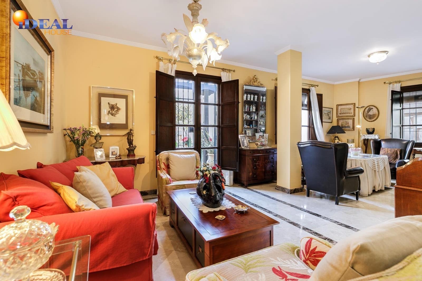 Casa de 3 habitaciones en Granada ciudad en venta con garaje - 640.000 € (Ref: 9465591)