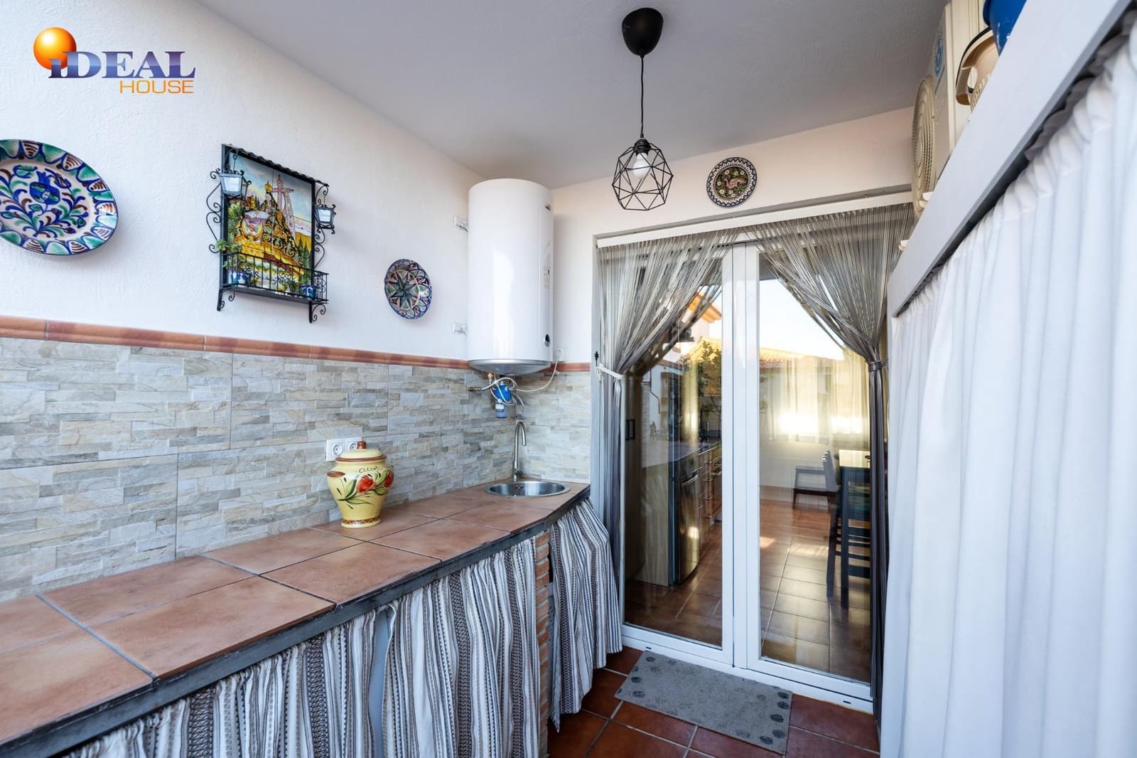 3 sovrum Hus till salu i La Zubia med garage - 299 000 € (Ref: 9465592)