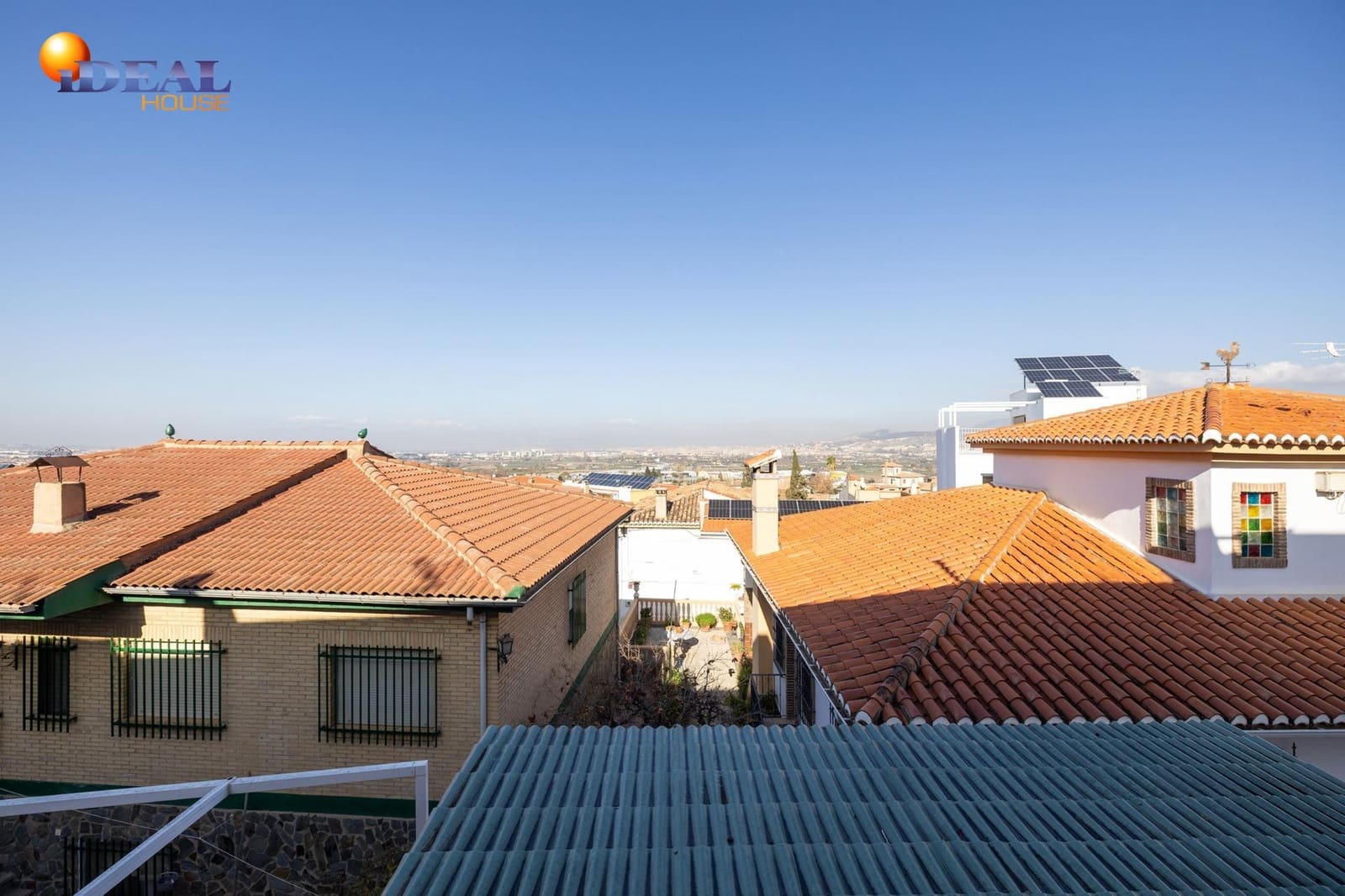 3 sovrum Hus till salu i La Zubia med garage - 299 000 € (Ref: 9465592)