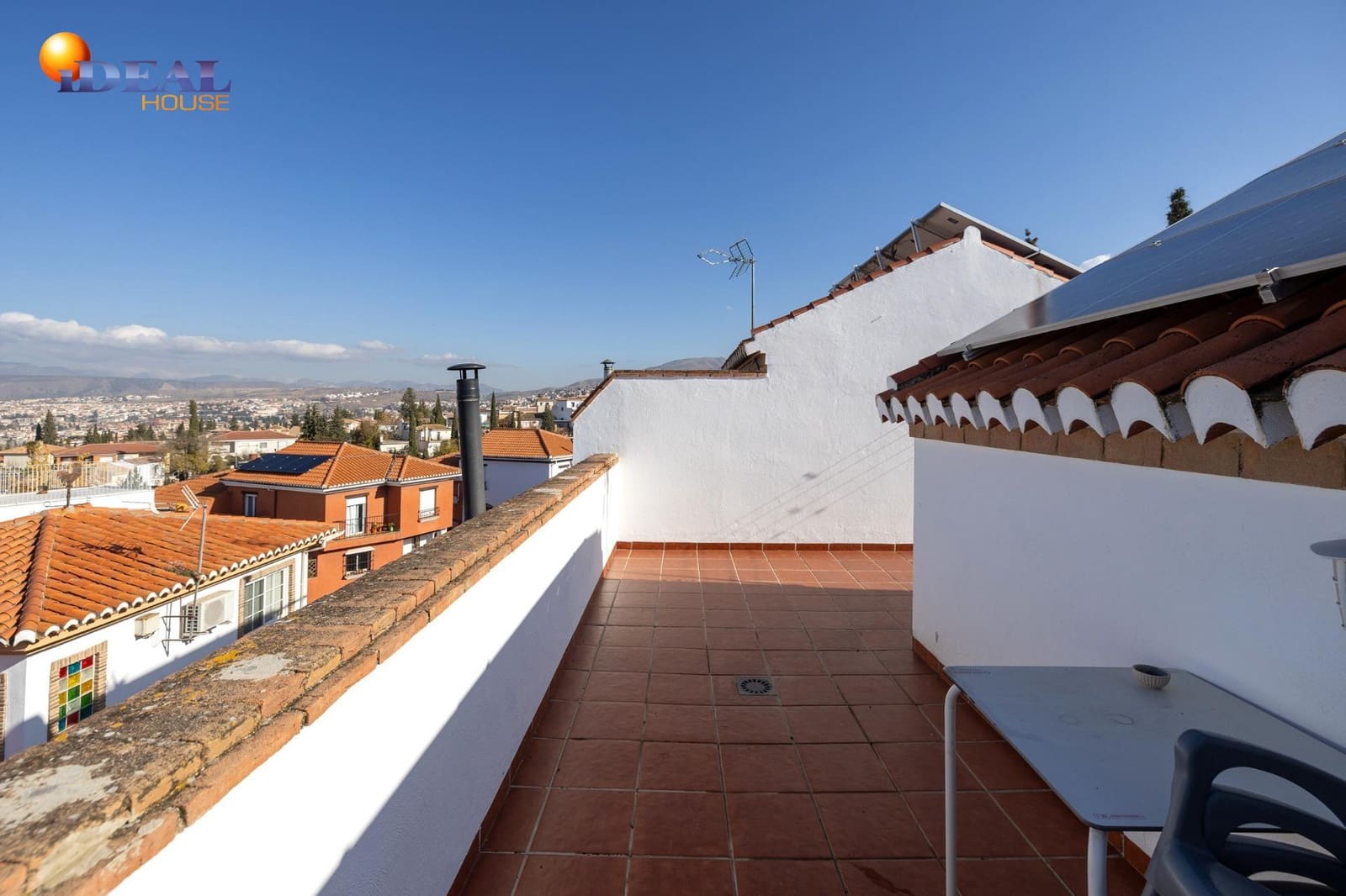 3 sovrum Hus till salu i La Zubia med garage - 299 000 € (Ref: 9465592)