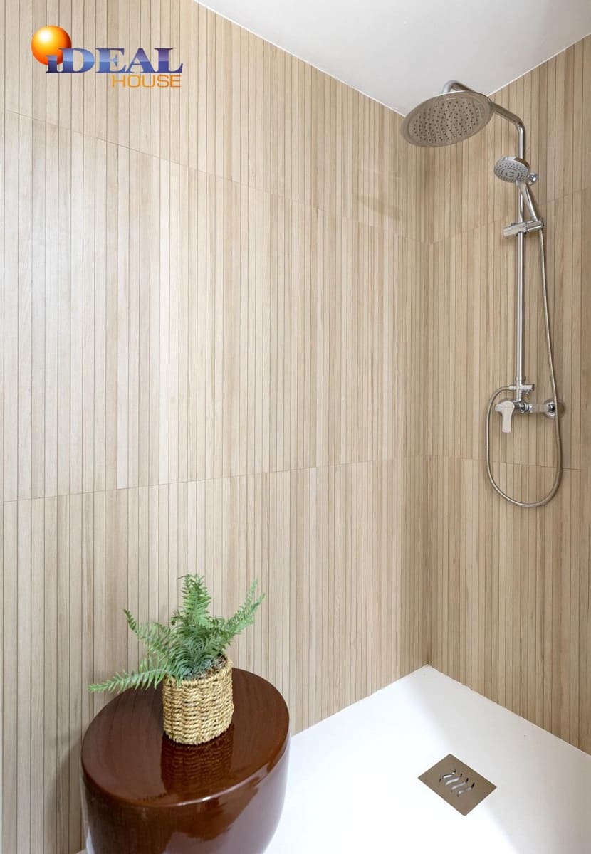 Piso de 2 habitaciones en Granada ciudad en venta - 279.000 € (Ref: 9468447)