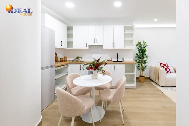 Piso de 2 habitaciones en Granada ciudad en venta - 279.000 € (Ref: 9468447)