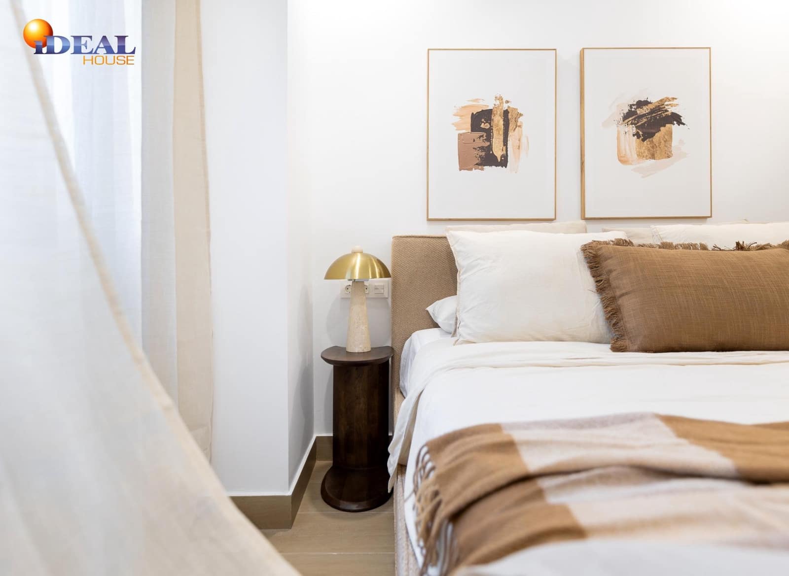 Piso de 2 habitaciones en Granada ciudad en venta - 279.000 € (Ref: 9468447)