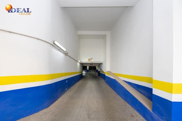 Garaje en Centro, Granada ciudad en venta - 45.000 € (Ref: 9472934)