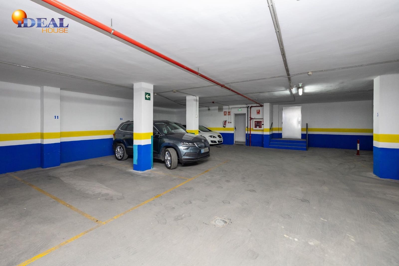 Garage for sale in Granada city - € 45,000 (Ref: 9472934)