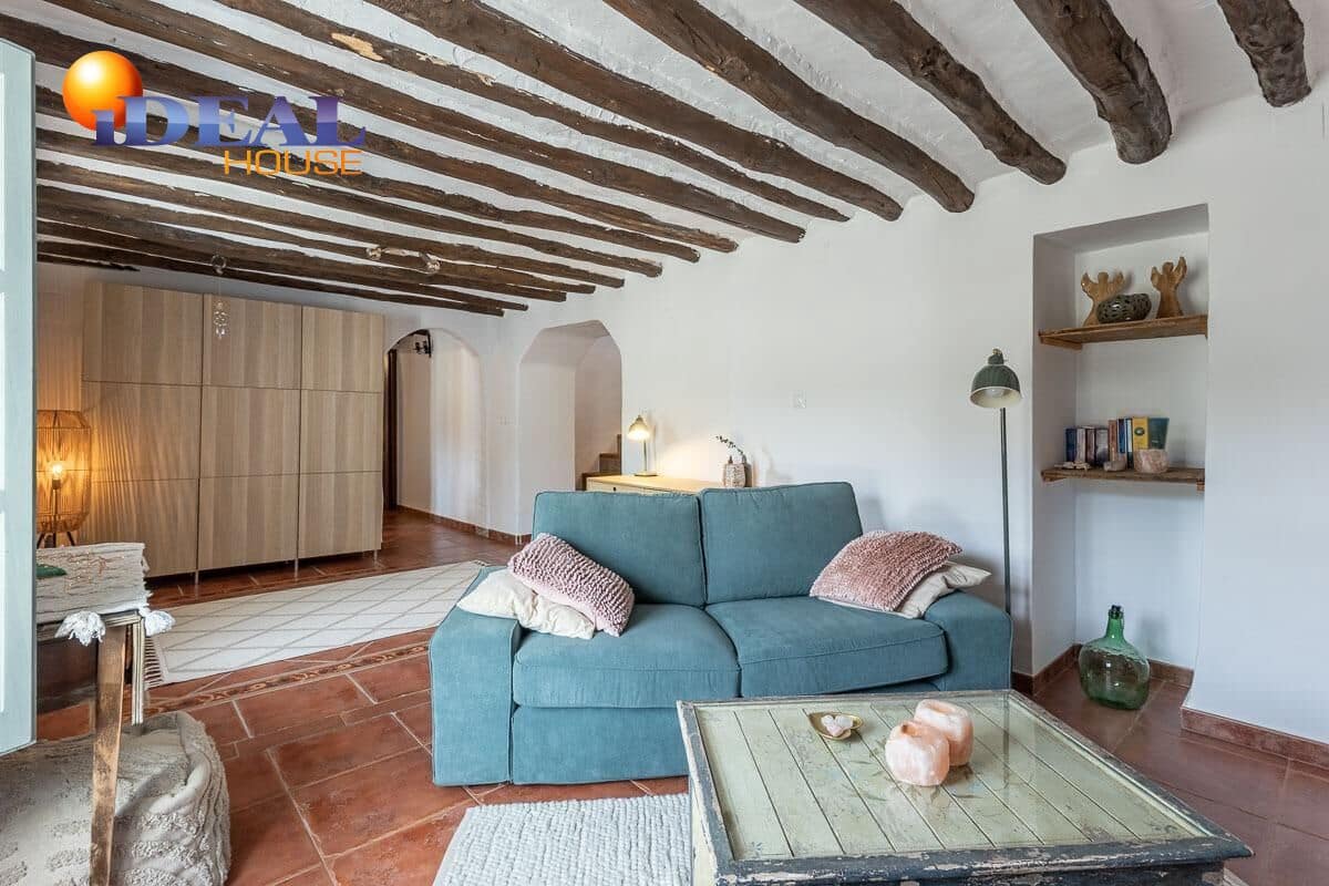 5 quarto Moradia para venda em Montefrio com piscina - 345 000 € (Ref: 9472936)