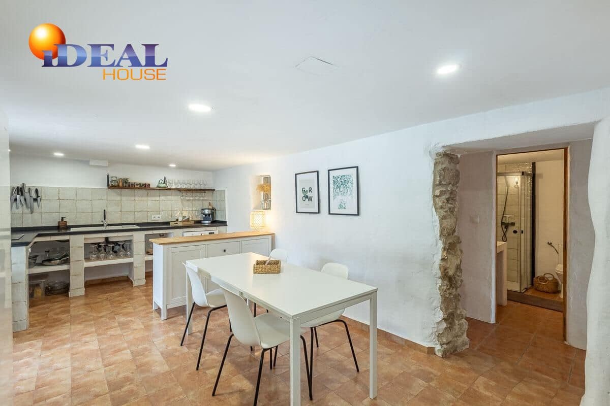 5 quarto Moradia para venda em Montefrio com piscina - 345 000 € (Ref: 9472936)