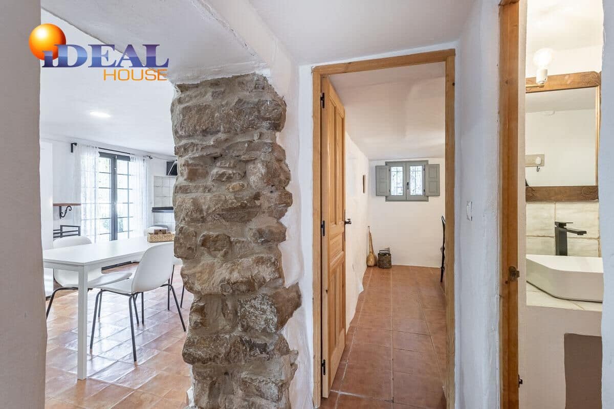 5 quarto Moradia para venda em Montefrio com piscina - 345 000 € (Ref: 9472936)