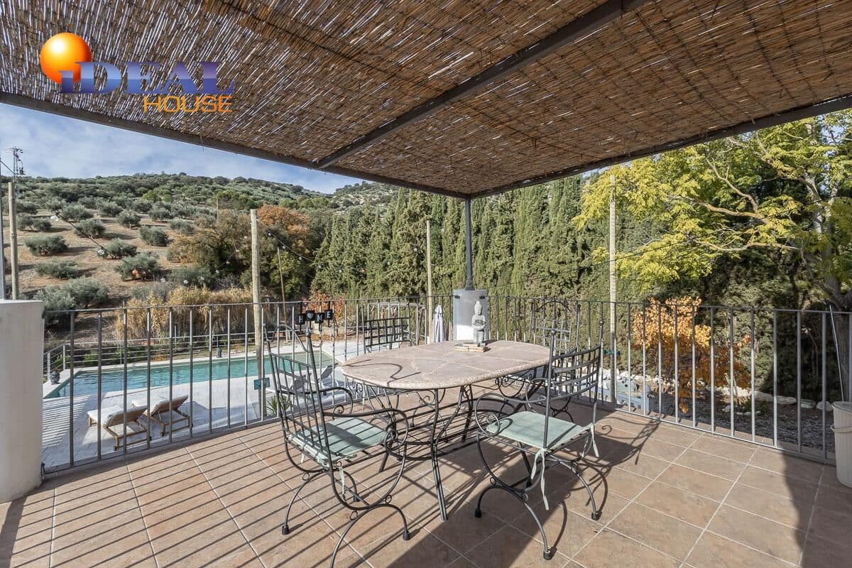 5 quarto Moradia para venda em Montefrio com piscina - 345 000 € (Ref: 9472936)